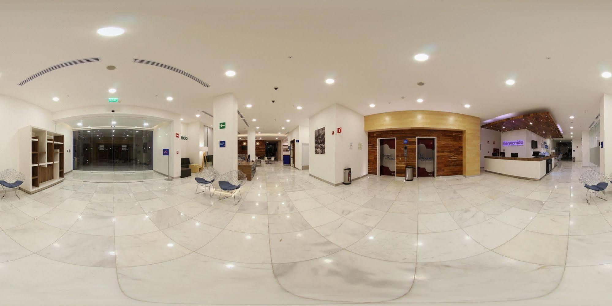 维拉埃尔莫萨2000 One酒店 比亚埃尔莫萨 外观 照片